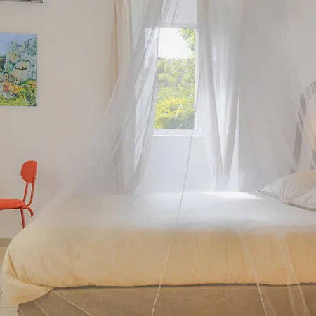 A Au Coeur Du Village Apartment *